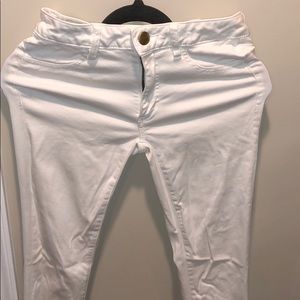 White American Eagle jeans